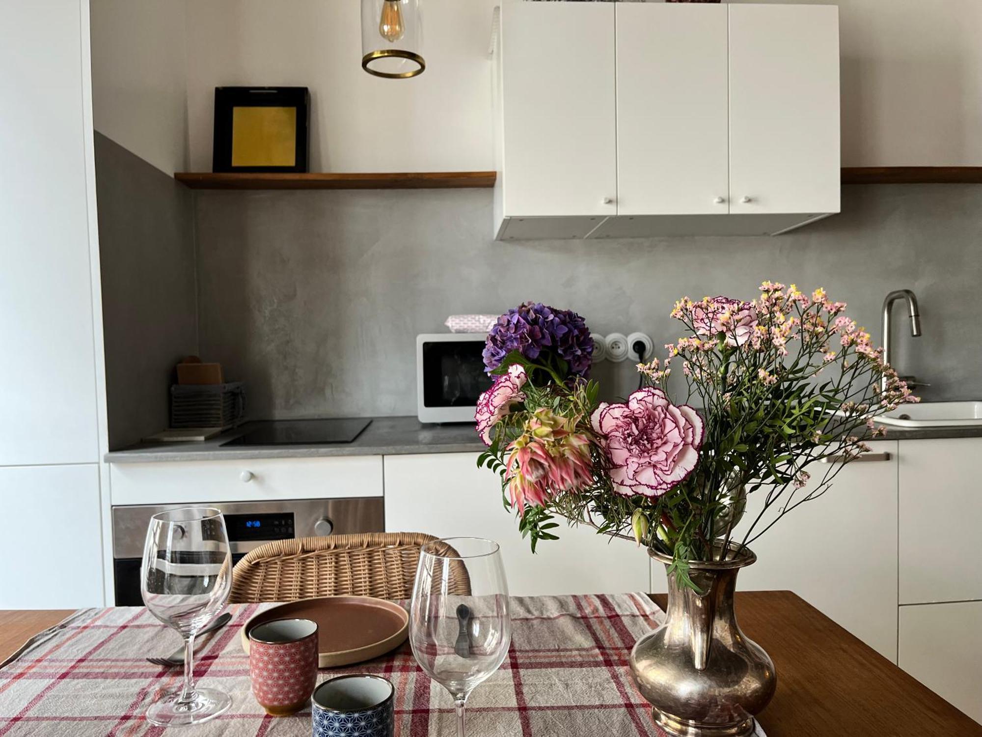 Heart Of Le Marais - Modern & Cosy Nest In The Old Parijs